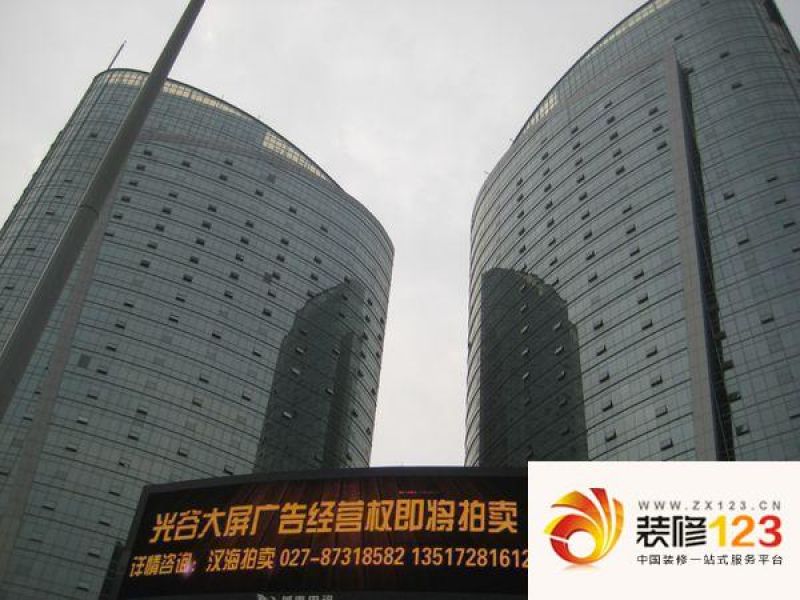 光谷国际广场写字楼外景图.