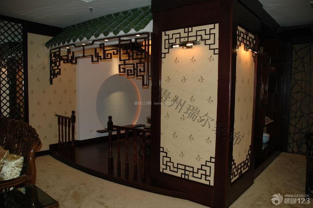 现代中式风格酒店隔断设计装修图片