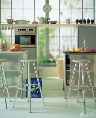 现代简约风格小厨房装修效果图欣赏