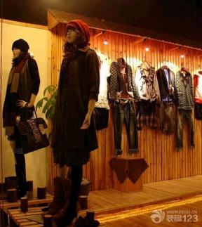 后现代风格 时尚女装店面 10平米服装店 服装店装修设计 个性小服装店 