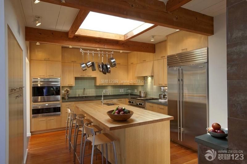 现代美式家居厨房装修图片