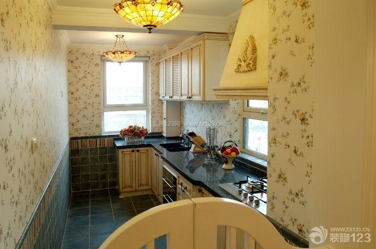 美式田园风格两室一厅厨房装修效果图