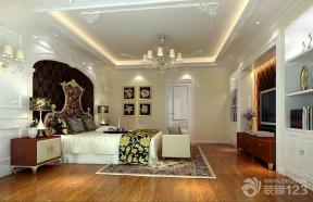 混搭风格设计 主卧室设计 深褐色木地板 