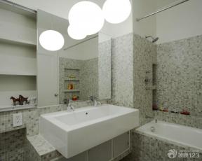 现代设计风格 卫浴 两居室装修效果图大全 