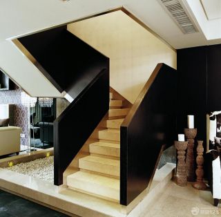 最新现代设计风格小户型跃层楼梯装修图片