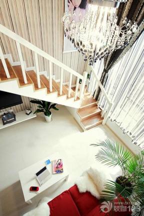 小户型跃层楼梯装修 现代设计风格 