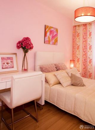 粉色女孩卧室装修设计效果图