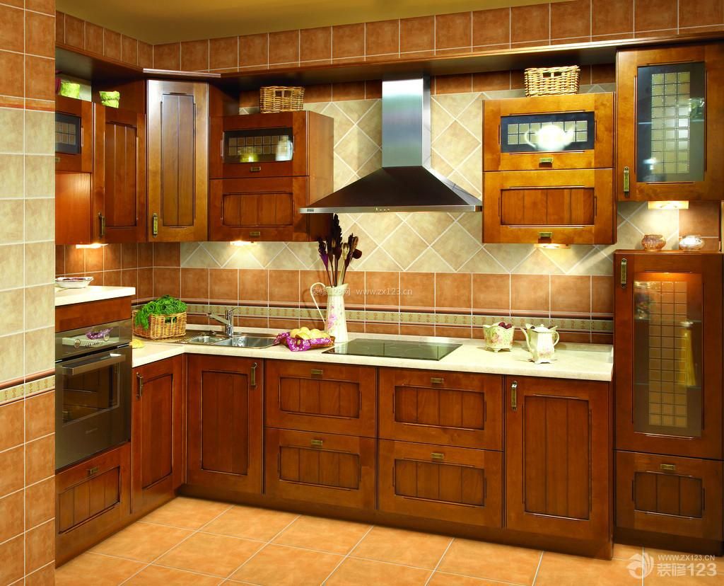 美式风格厨房墙砖装饰效果图