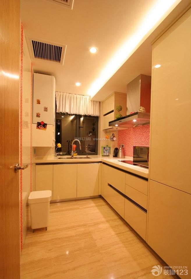 现代个性厨房装修样板房设计