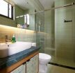 简约个性卫生间淋浴房不锈钢玻璃隔断装修样板间图片