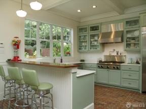 厨房橱柜颜色效果图 吧台椅子 厨房吧台设计