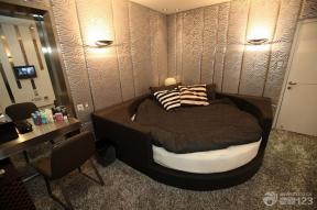 交换空间小户型卧室 70平米装修样板房