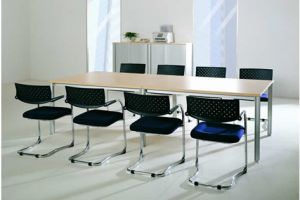 会议室不可缺少的必备品——会议桌