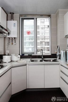 超小厨房装修效果图 吊顶铝扣板