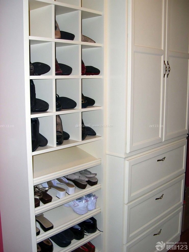 70平米家居室内定制鞋柜装修效果图