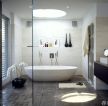 现代风格小洋房家庭浴室装修实景图