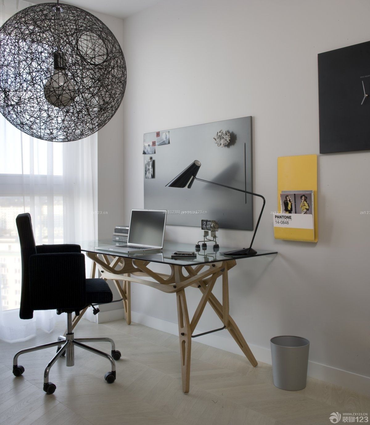 创意80平米家居书桌写字台装饰图片设计