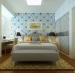 简约风格小型卧室室内墙绘设计实景图