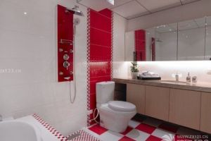 厕所瓷砖装修效果图 最创意的拼贴打造最靓丽的空间