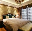 美式卧室双人床软包背景墙装修图欣赏