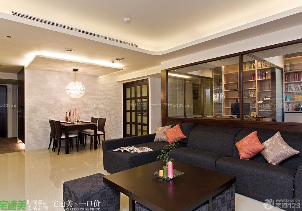 现代设计风格 家居客厅装修效果图 黑色沙发