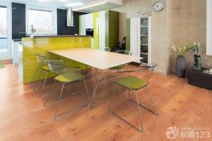 家庭装修选择软木地板可以铺地暖吗