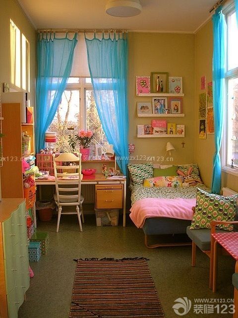 美式乡村混搭风格 女孩房间 纯色窗帘 