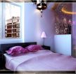 红紫色现代简约风卧室颜色搭配双人床布置图