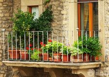 阳台护栏标准规范 打造安全家居生活环境
