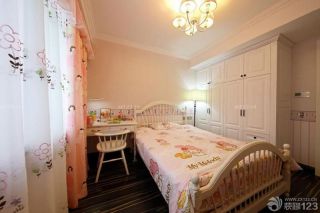 120平房子美式卧室装修设计图片