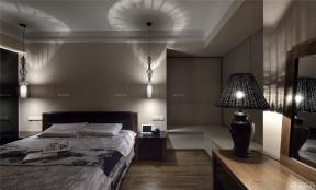 60平米 160平米 卧室布局 15平米卧室 台灯 转角飘窗设计 