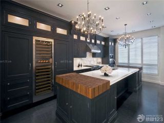 美式风格厨房整体橱柜设计图片