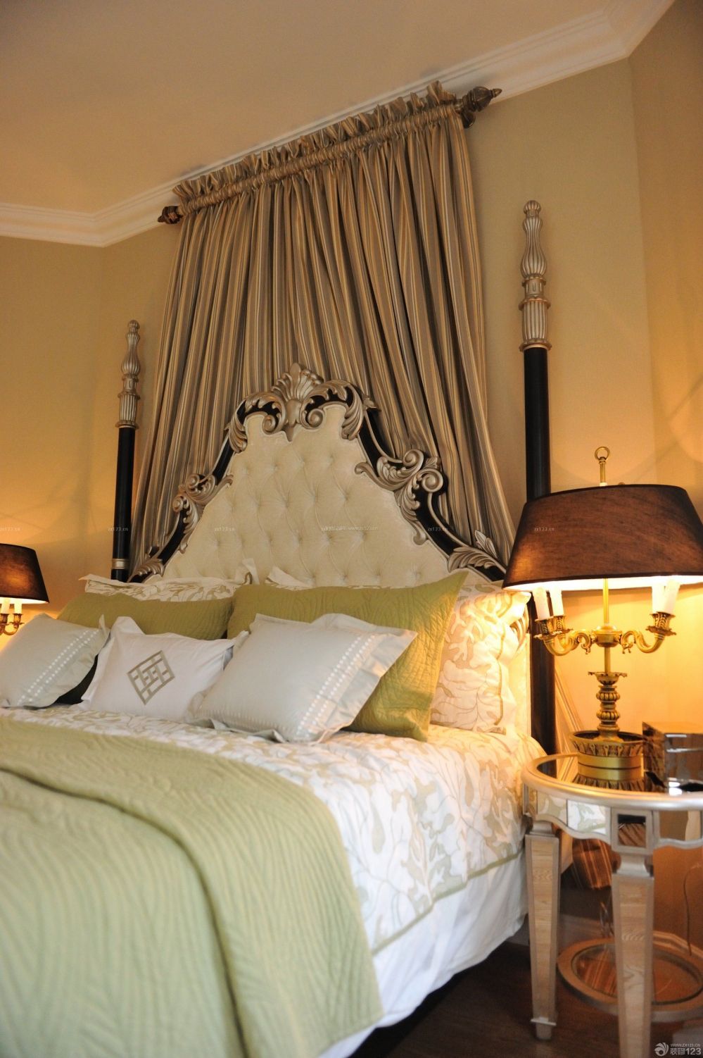 最新美式风格卧室布艺软包设计图片_装信通网效果图