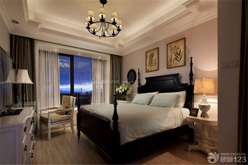 美式风格卧室床头背景墙设计图