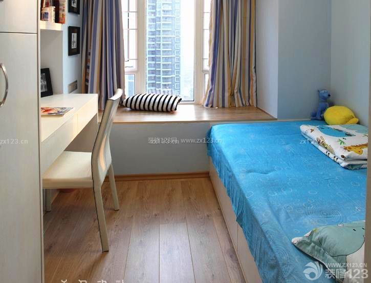 小户型阳台改卧室床设计图