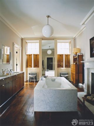 经典家庭浴室装修设计实景图片