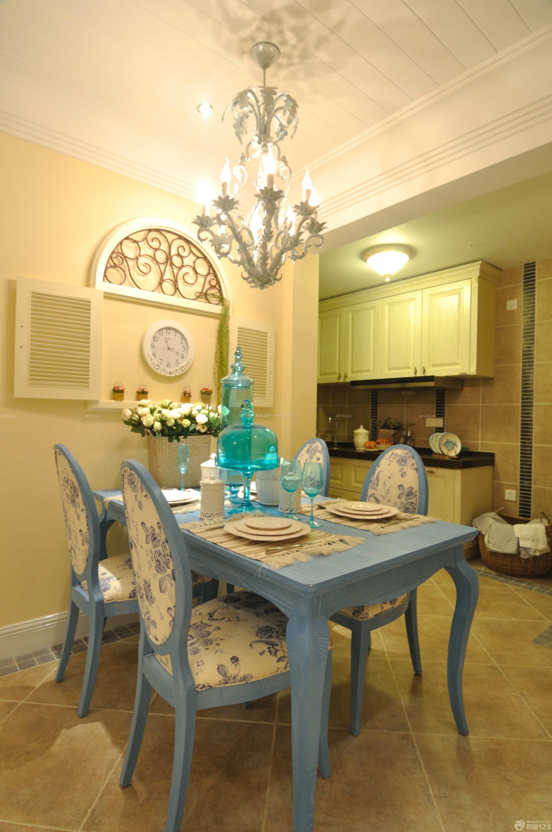 个性餐厅地中海风格家具装修实景图