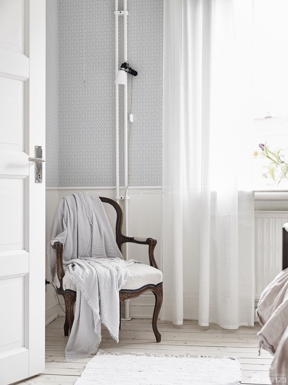 主卧室扶手椅摆放效果图片