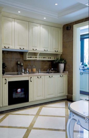 欧式厨房瓷砖 家庭室内装修样板房