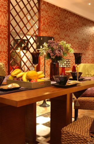 家庭餐厅东南亚风格装饰品摆放图片