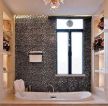 家庭浴室大理石包裹浴缸装修实景图