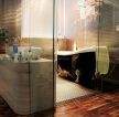 小户型室内浴室玻璃门创意设计图片