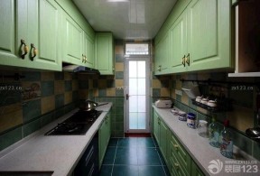 小户型阳台改厨房 绿色橱柜 