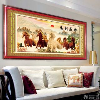 新中式风格客厅十字绣装修图