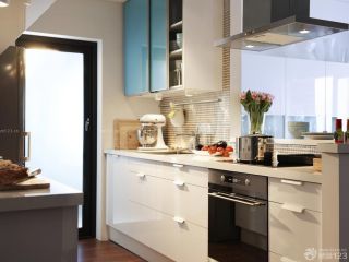 阳台厨房铝合金组合柜装修设计效果图大全