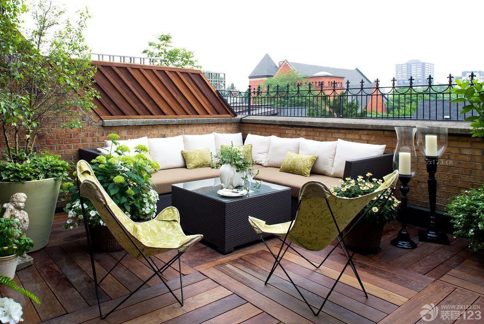 阳台小花园沙发垫装修效果图