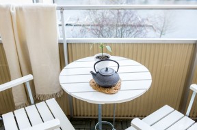 阳台圆形茶几设计效果图片