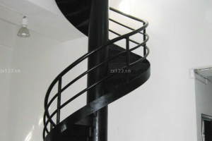 2015最新铁艺旋转楼梯设计图片 2015最新铁艺楼梯图片欣赏