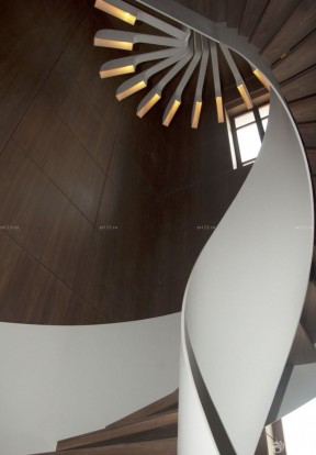 现代简约家装螺旋楼梯设计效果图