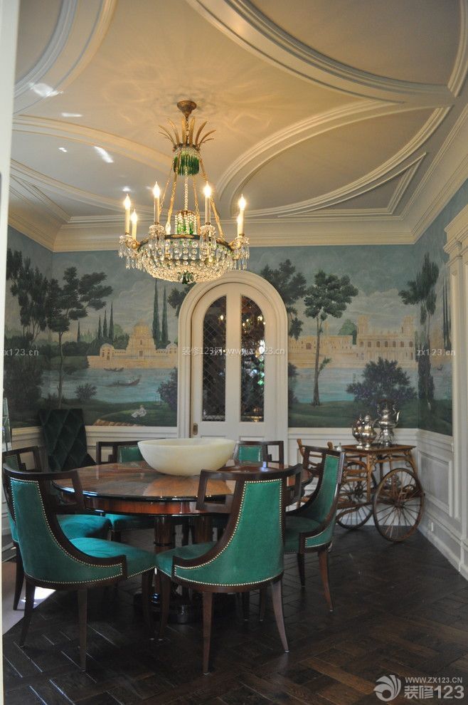 家装餐厅手绘墙画